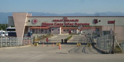 Düzce’de Çeşitli Suçlardan Aranan 3 Bin 703 Kişi Yakalandı