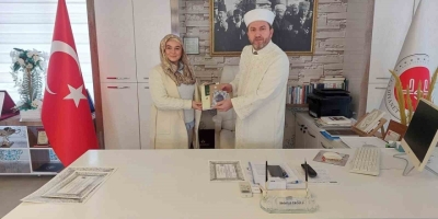 Polonyalı Oksana Müslüman Olup Meryem İsmini Aldı