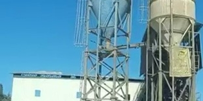 Parasını Alamadığını İddia Eden İşçi Siloya Çıktı
