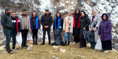 Tunceli’de Soğuk Kışa Sıcak Dokunuş: Gençler Yaban Hayatı İçin Seferber Oldu