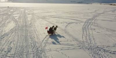 Çıldır Gölü Buz Tuttu.. Atlı Kızak Seferleri Geç de Olsa Başladı!