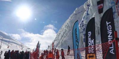 Palandöken Kayak Merkezi’nde Türkiye Buz Tırmanışı Şampiyonası Gerçekleştirildi