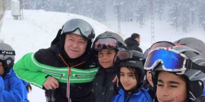 'Karın Yıldızları' Projesi.. Karslı Çocuklar Sarıkamış'ta Kayak Öğreniyor!