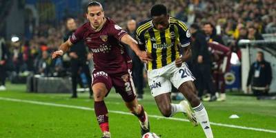 Fenerbahçe Kadıköy'de Takıldı.. Puan Farkı Yeniden Açıldı!