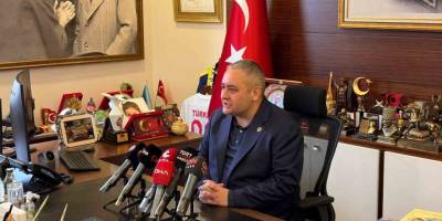 CHP'den İstifa Etti.. Özgür Özel Hakkında Suç Duyurusunda Bulundu!