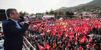 CHP Genel Başkanı Özel: "Egeliler Hem Kendi Evlatlarına Hem Genel Başkanlarına Sahip Çıktı"