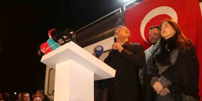 Özgür Özel: "Tanju’yla Gurur Duyuyoruz"