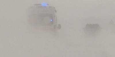 Kars-Göle/Ardahan Kara Yolunda Tipi Alarmı.. Trafik Bir Süre Durdu!