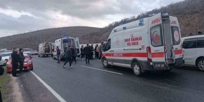 Mardin’de Yolcu Otobüsü Devrildi: 24 Yaralı