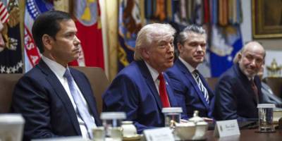 Trump: "İran, Benimle Anlaşma Yapmak İçin Yalvarıyor"