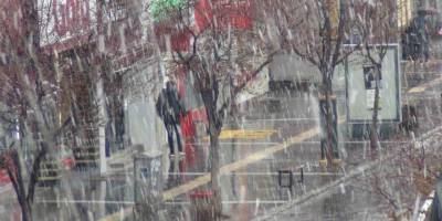 Kars’ta Nisan Ortasında Kış Geri Döndü.. Kar Yağışı Etkisini Artırıyor!