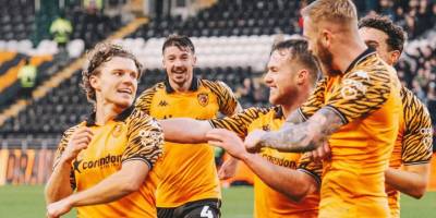 Hull City, Premier Lig Yolunda Play-Off Oynayacak