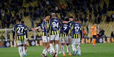 Fenerbahçe, Kadıköy’de Başakşehir’e Karşı Galibiyet Serisini Sürdürdü