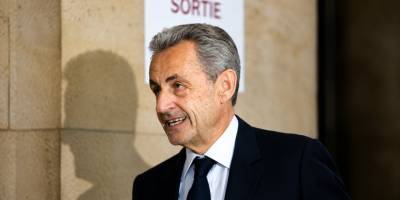 Sarkozy Hakkında Yeni Ceza Talebi.. Libya Davasında 7 Yıl Hapis İstendi!