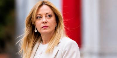 İtalya Başbakanı Giorgia Meloni, Sigarayı Bıraktı
