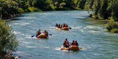 İspir’de Rafting Yarışı.. Çoruh Nehri’nde Sporcular Zorlu Parkurla Mücadele Etti!