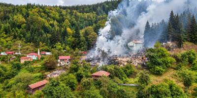 Kastamonu’da Köy Yangınının Bilançosu Ortaya Çıktı.. 11 Ev ve Çok Sayıda Yapı Yandı!
