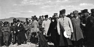 Atatürk’ün Kars’a Gelişinin 102’inci Yıl Dönümü.. 6 Ekim 1924 Anılıyor!