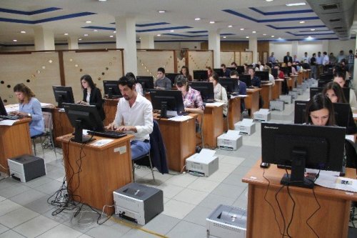 11 Kişilik Katiplik Kadrosuna 220 Aday
