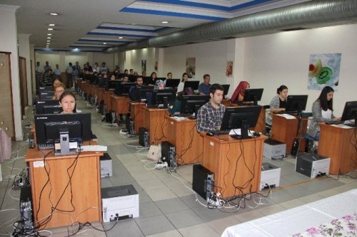 11 Kişilik Katiplik Kadrosuna 220 Aday