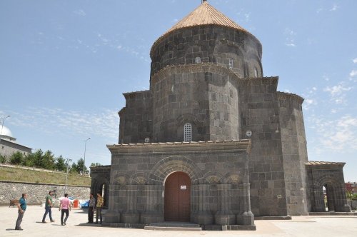 12 Havariler Kilisesi Müze Olsun Çağrısı