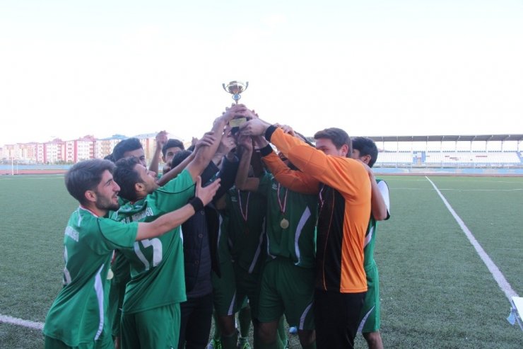 Kars KYK, 'Futbol Turnuvası'nın Bölge Şampiyonu