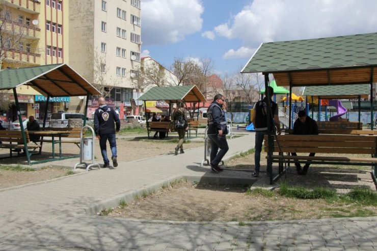 Kars’ta Asayiş Uygulamaları Devam Ediyor