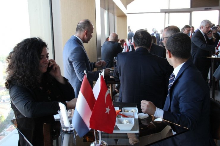 İstanbul'da Hollanda Türkiye İş Konseyi