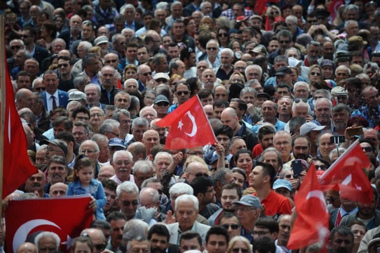 Muharrem İnce'nin İlk Mitingi
