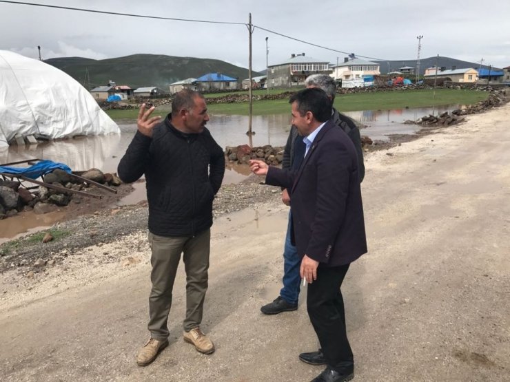 Sağanak Yağmur Dağpınar’da Etkili Oldu