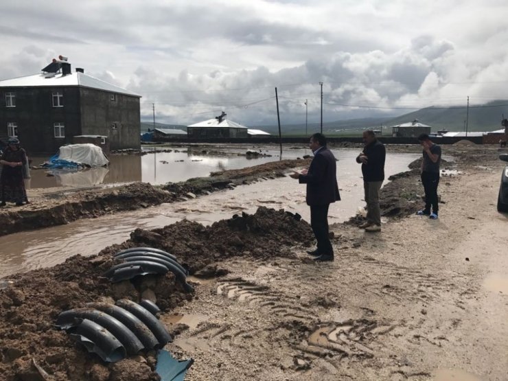 Sağanak Yağmur Dağpınar’da Etkili Oldu