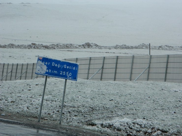 Posof’a Mayıs Ayında Kar Yağdı