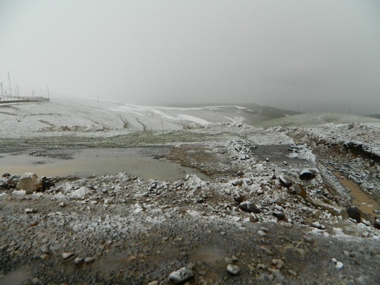 Posof’a Mayıs Ayında Kar Yağdı