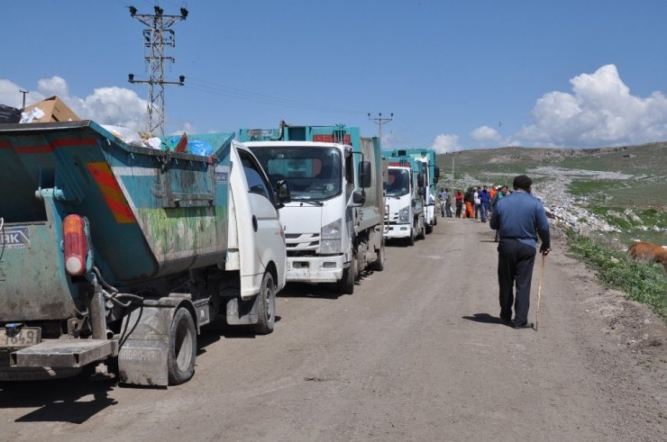 Kars’ta Çöp İsyanı