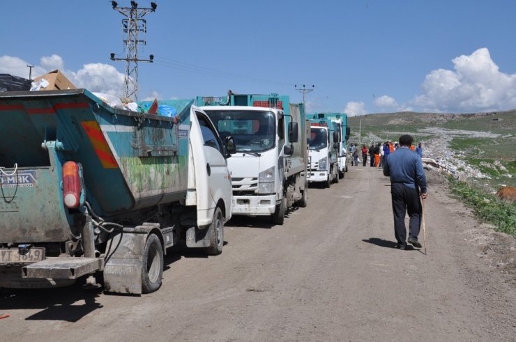 Kars’ta Çöp İsyanı