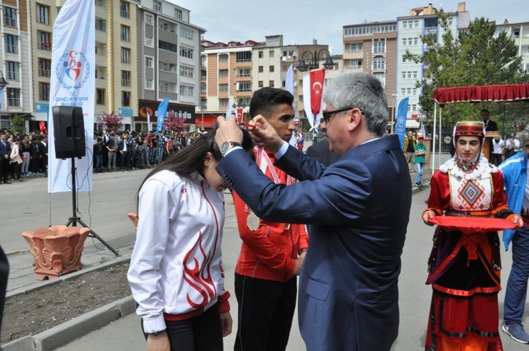 Kars’ta 19 Mayıs Kutlamaları