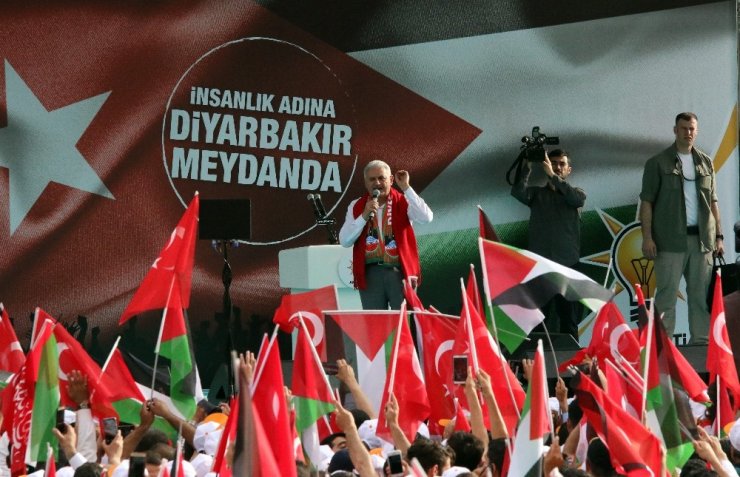 Başbakan Binali Yıldırım Diyarbakır’da