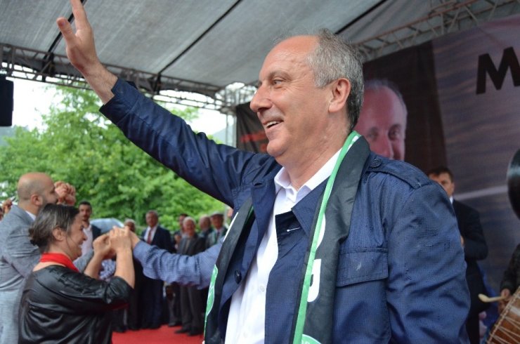 Muharrem İnce Borçka'da