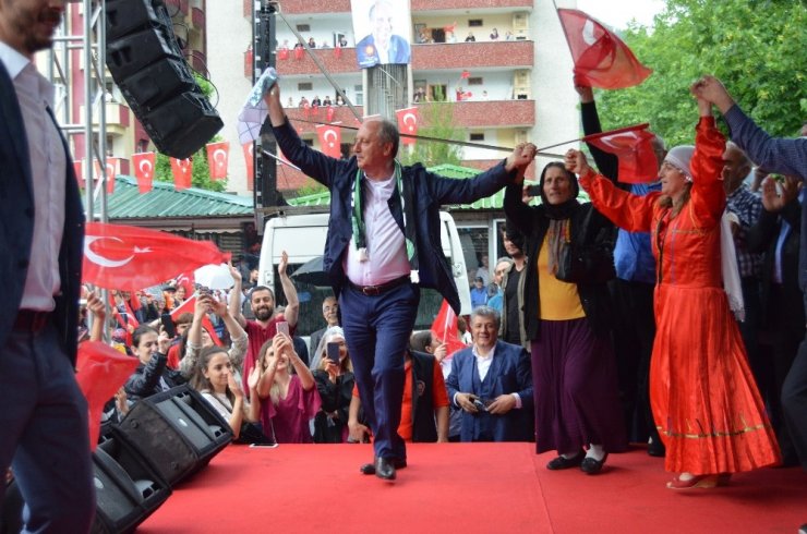 Muharrem İnce Borçka'da