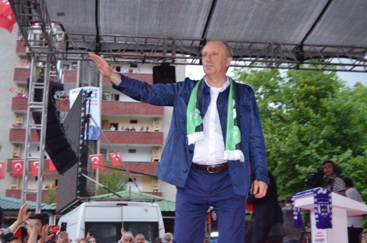 Muharrem İnce Borçka'da