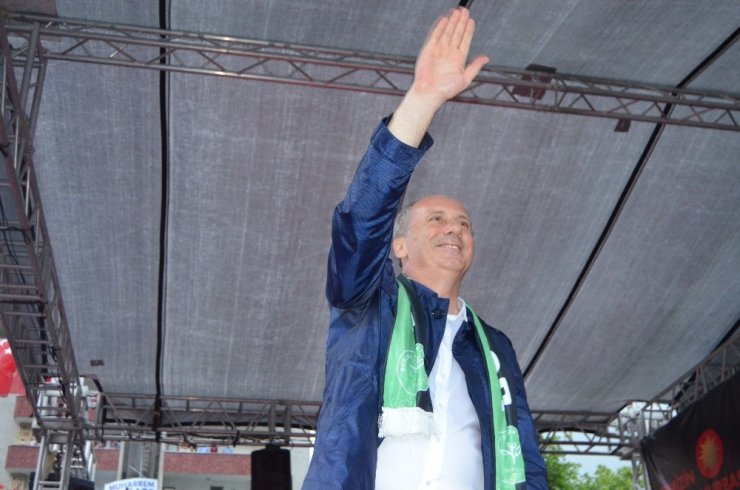 Muharrem İnce Borçka'da