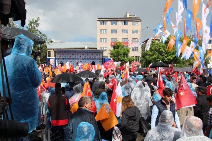 Başbakan Binali Yıldırım Ardahan'da