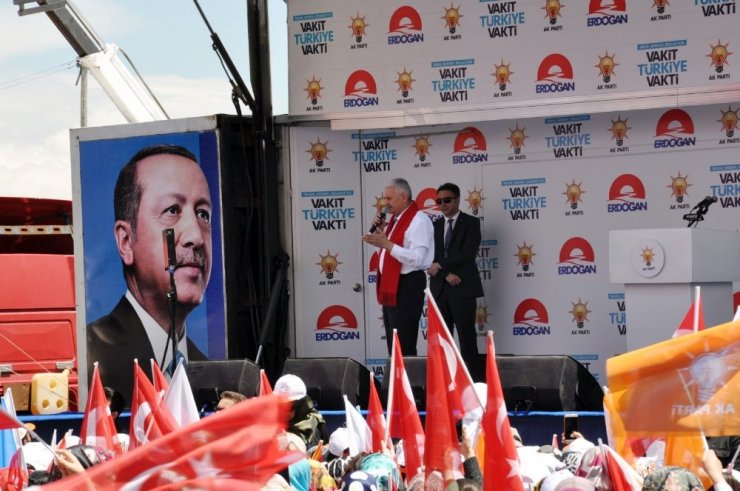 Başbakan Yıldırım Kars'ta Miting Yaptı