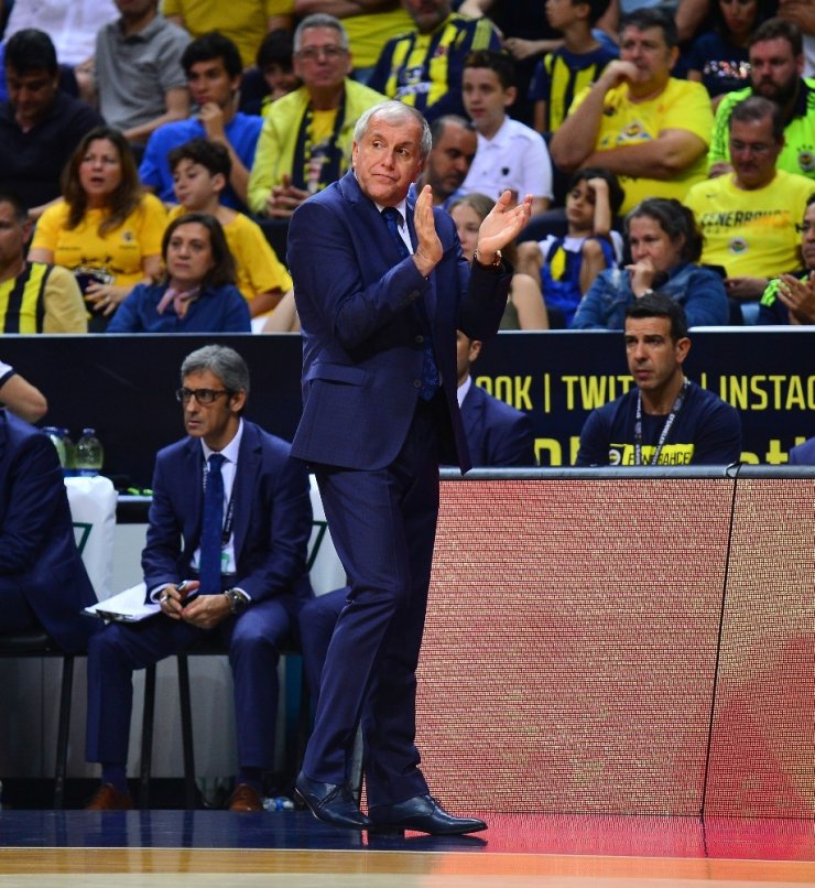 Şampiyon Fenerbahçe Doğuş