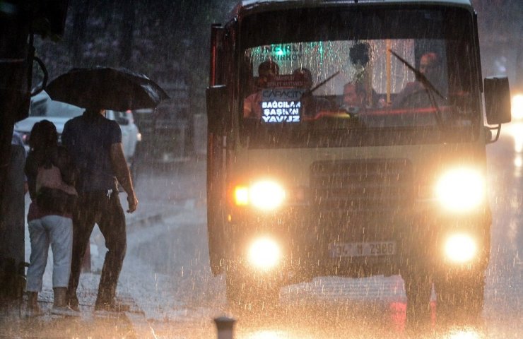 İstanbul’da Sağanak Yağış