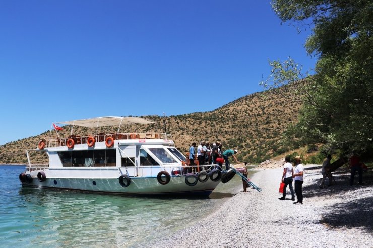 Van Gölü’nün Cennet Koyları