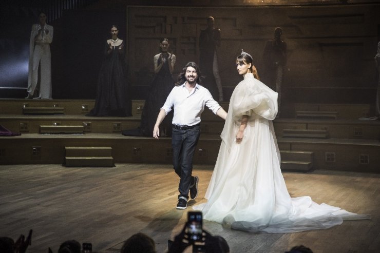 Stephane Rolland’ın Yeni Kreasyonunu