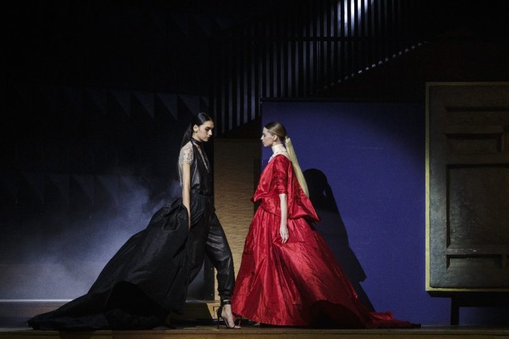 Stephane Rolland’ın Yeni Kreasyonunu