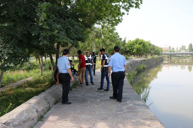 Kars’ta Asayiş Uygulaması Yapıldı