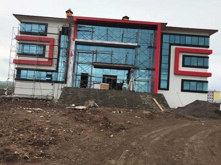 Kars'a '112 Acil Çağrı Merkezi' Hizmet Binası